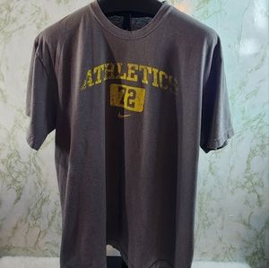 Nike Loose Fit Short Sleeve Tee
